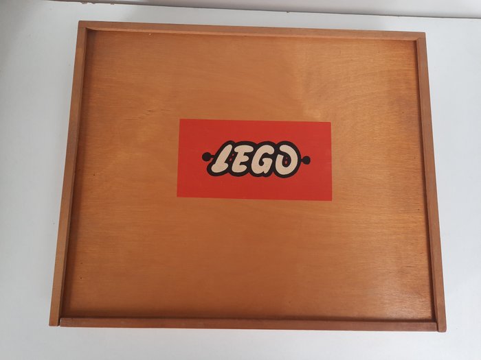 Lego - Vintage - Mooie Vintage lego houten doos met inhoud