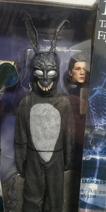 Neca  - Actionfigur Donnie Darko Frank the Bunny 12-Inch Talking Figure