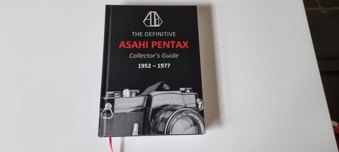 gerjan van oosten - The definitive ASAHI PENTAX collector's guide 1952-1977 - 2021