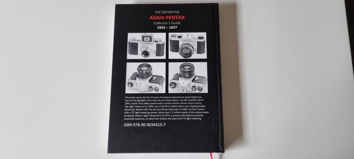 gerjan van oosten - The definitive ASAHI PENTAX collector's guide 1952-1977 - 2021