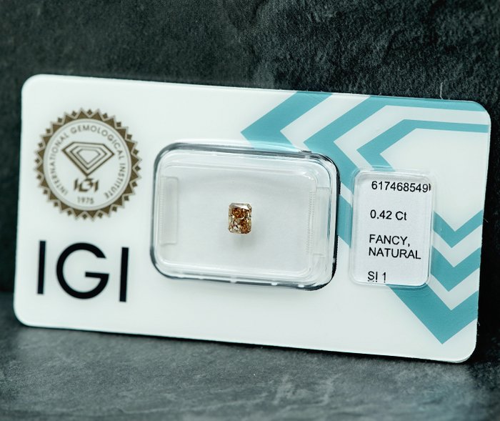 Ingen mindstepris - 1 pcs Diamant  (Naturfarvet)  - 0.42 ct - Fancy Brunlig Gul - SI1 - International Gemological Institute (IGI)