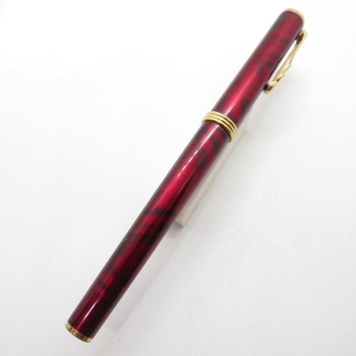 Platinum - BelAge (red and black marble) - 14K gold nib (F) - Fyldepen