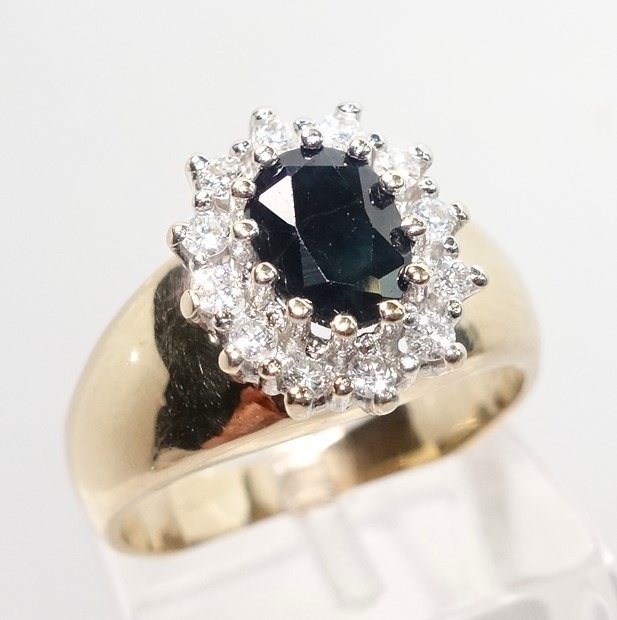 Ring - 14 karat Gulguld, Hvidguld -  0.90ct. tw. Diamant (Natur)  - Safir