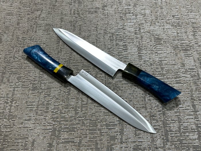 Køkkenkniv - Chef's knife -  Japanske D2 stål Gyuto kokkeknive - D2 Steel  Designing Blue Udsøgt flerfarvet harpikshåndtag - Japan