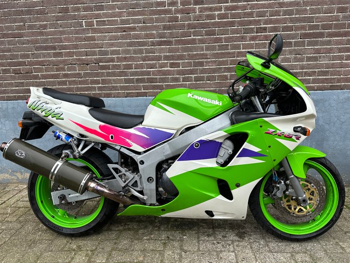 Kawasaki - ZX6-R - Ninja - NO RESERVE - 600 cc - 1995