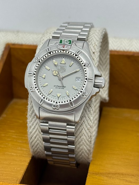 TAG Heuer - 4000 Professional 200 Meters - Ingen mindstepris - Ref.WF1410-0 - Kvinder - 1980-1989