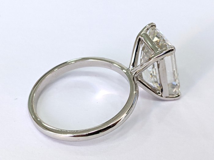 Forlovelsesring - 18 kraat Hvidguld -  7.03ct. tw. Diamant (Laboratoriedyrket) - F VVS2 IGI