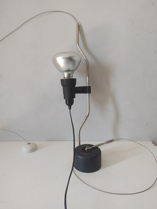 Flos - Achille Castiglioni - Lampe - Beslag - Metal Plast - Original Flos fra 70'erne