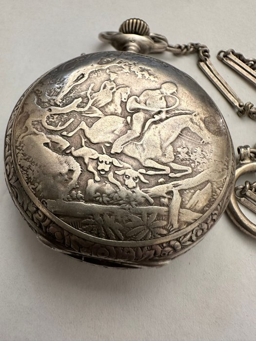 Urania Silver Pocket Watch with chain - Lommeur - 1901-1949