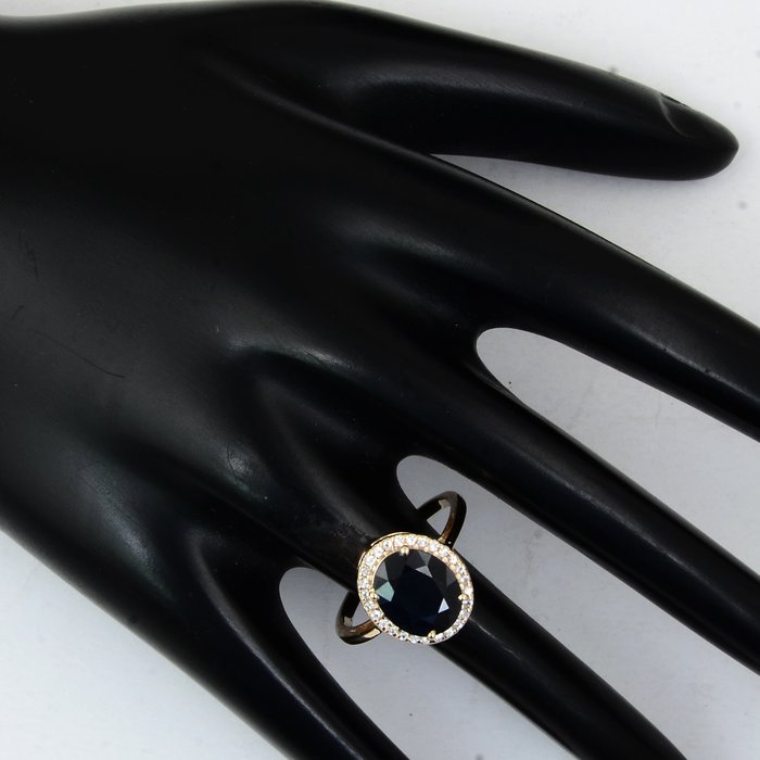 Ingen mindstepris - Ring - 14 karat Gulguld -  3.60ct. tw. Safir - Safir