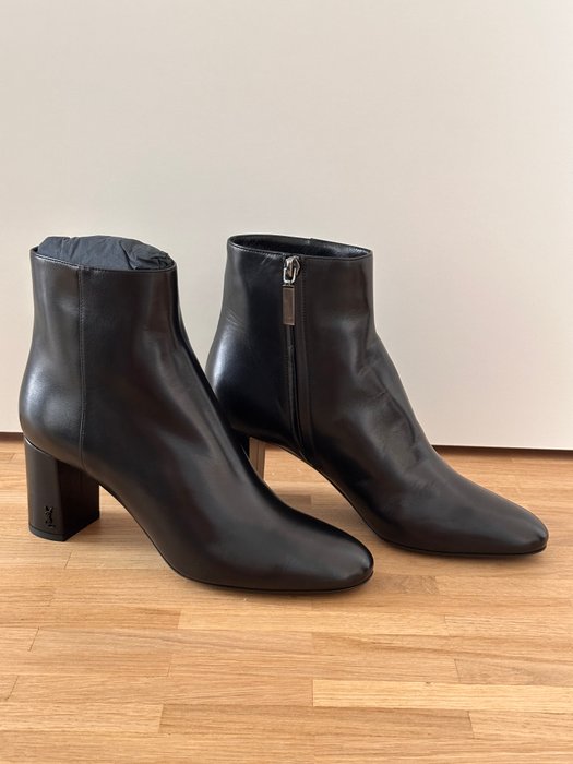 Saint Laurent - Ankelstøvler - Størelse: Shoes / EU 39