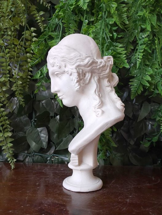 Skulptur, Busto di Elena di Troia - 31 cm - marmorstøv