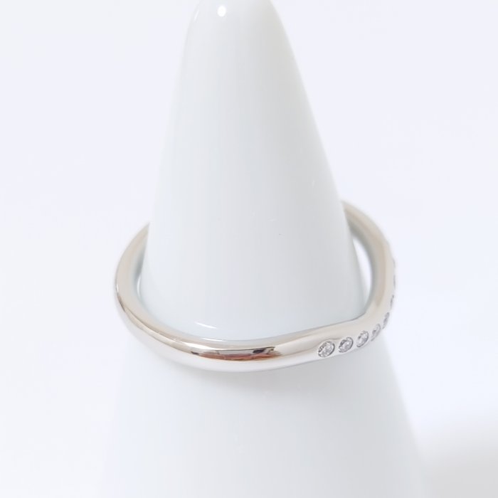 Tiffany  Co. - Ring - Curved Platin