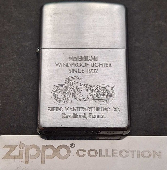 Zippo American Windroof Lighter Since 1932 Año 2001 Mes Mayo - Lighter - Stål