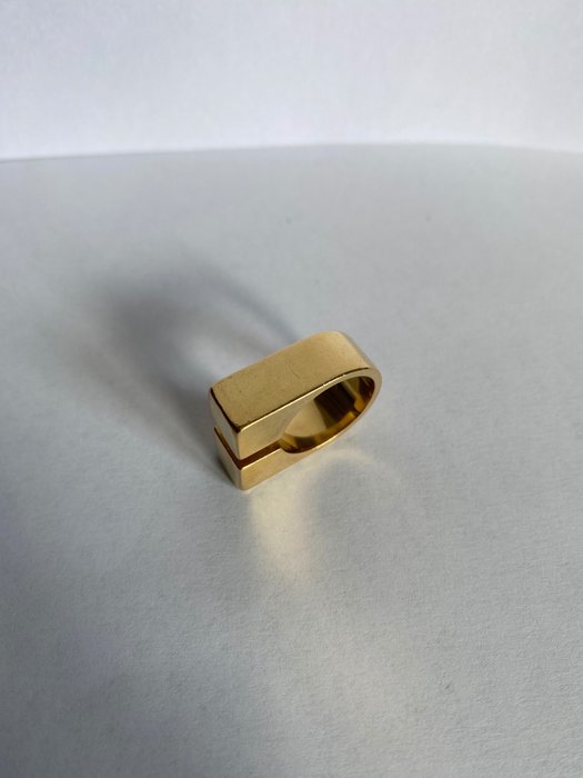 Pierre Cardin - Ring - 18 kraat Gulguld