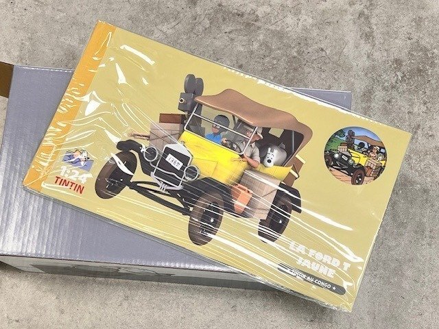 Tintin, oiture 1/24 - La Ford T jaune - Tintin au Congo - 2022 - Metal - 1 Figure