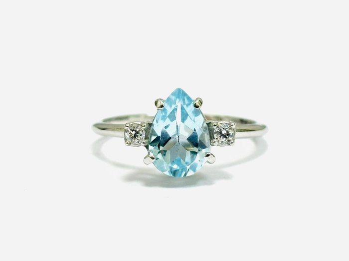 Ingen mindstepris - Ring - 18 kraat Hvidguld -  1.80ct. tw. Akvamarin - Diamant - Fremstillet i Italien