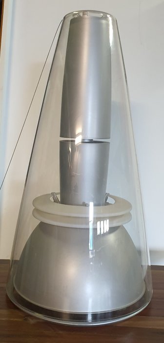 Louis Poulsen - Lampe - Karisma konge - akryl, aluminium