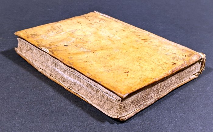 Anónimo - Año 1780 Libro de caballerías Historia del emperador Carlo Magno Proezas Castellano Pergamino - 1780