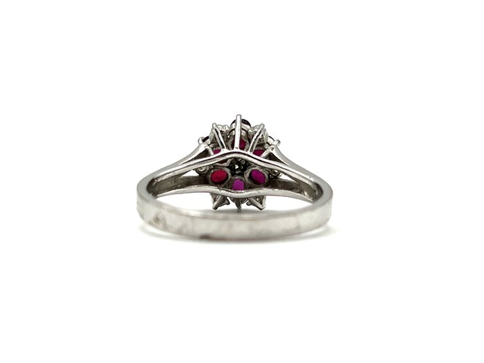 Ring - 18 kraat Hvidguld -  016ct tw Diamant (Natur)  - Rubin