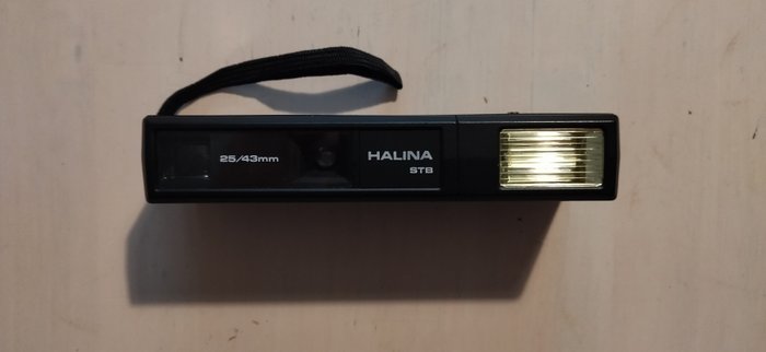 Halina Agfa Hanimex Boots Titan KodakAutolite Telewide Halina Flashmatic 110 Tele Halina Flashmatic 110 Agfa Sport Agfamatic 2008 Hanimex 110 IF Analogt kamera