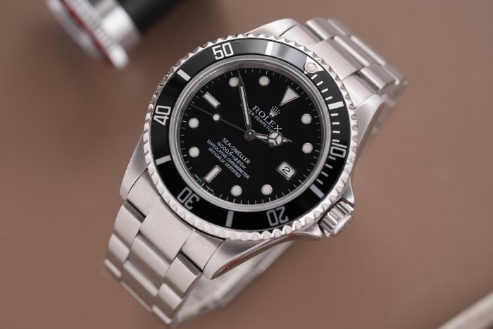 Rolex - Sea-Dweller 4000 Tritium Dial - Ingen mindstepris - 16600T - Mænd - 1990-1999