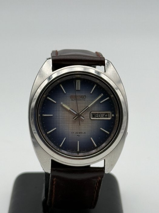 Seiko - automatic 17 jewels - Ingen mindstepris - 7009-8091 - Unisex - 1980-1989