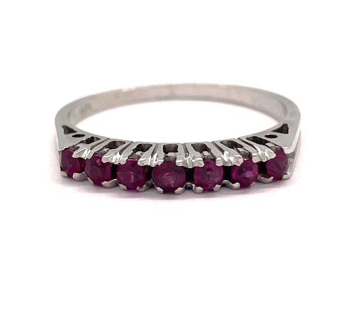 Ingen mindstepris - Ring - 14 karat Hvidguld - 0,35 Ct Ruby