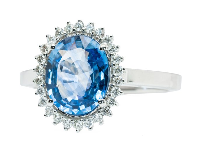 Ingen mindstepris - Ring - 18 kraat Hvidguld Blå (Madagaskar) -  267ct tw Safir - Diamant - 023 ct - VS