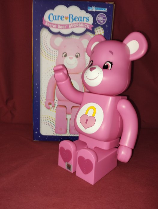 Mct - Bearbrick x Care Bears Secret Bear 400% Pink