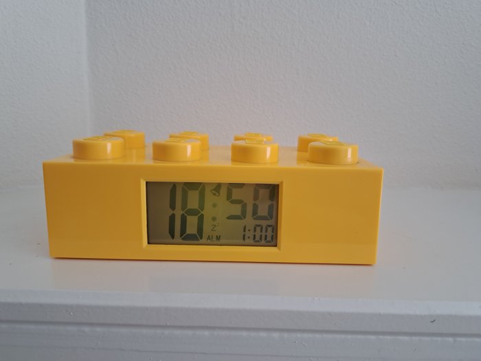 Lego - Lego Brick alarmclock - Lego 2x4 brick alarmclock - 2000-2010 - Danmark