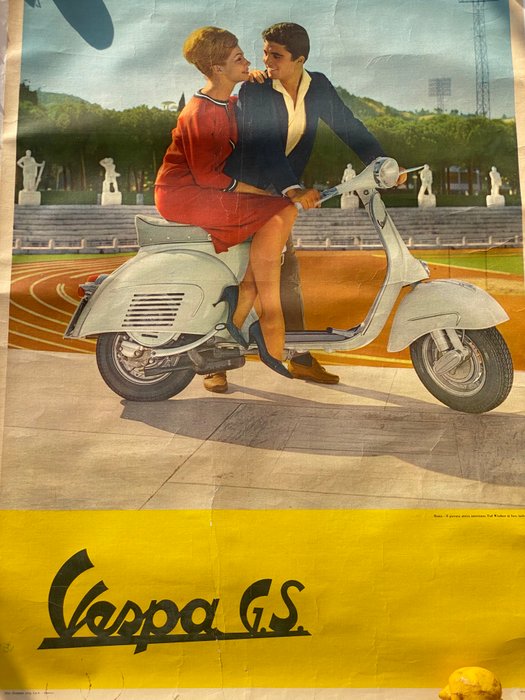 Anonymous - ditta Giuseppe Lang  - Genova - " VESPA GS" - Roma , il giovane attore Americano Tod Windsor al foro Italico - 1960‹erne