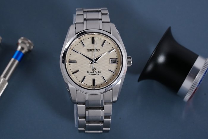 Grand Seiko Heritage Collection Limited Edition 240/300 Honeycomb Dial Date - SBGR003 - Mænd - 1990-1999