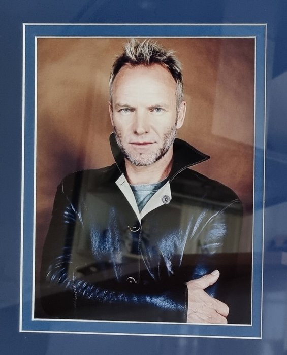 Sting - Photo - Håndunderskrevet personligt indrammet