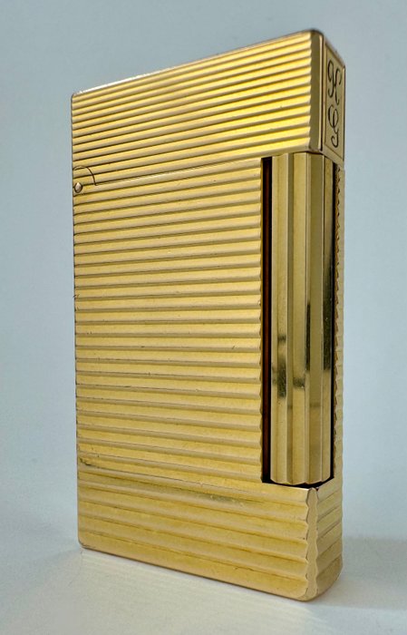 S.T. DUPONT 18K Gold Plated Lighter - Lighter - Forgyldt