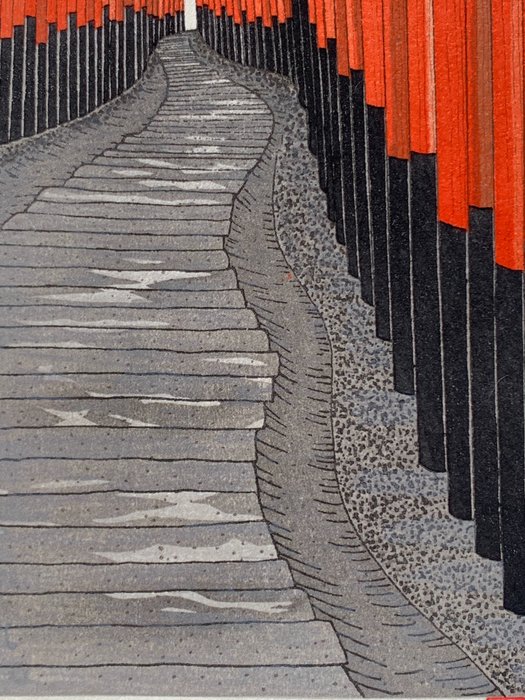 The 1,000 Torii at Kyoto's Fushima Inari Shrine - Teruhide Kato (1936-2015) - Published by Unsodo - Japan  (Ingen mindstepris)