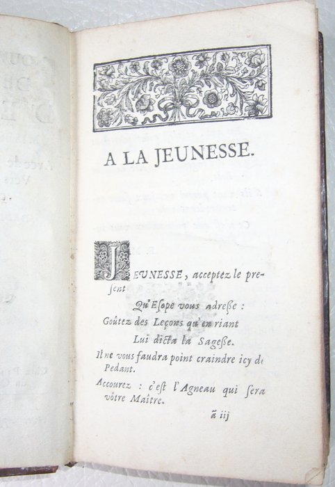 Esope -  Nouveau recueil des fables de. mises en françois. Avec le Sens moral en quatre Vers,  des figures - 1718