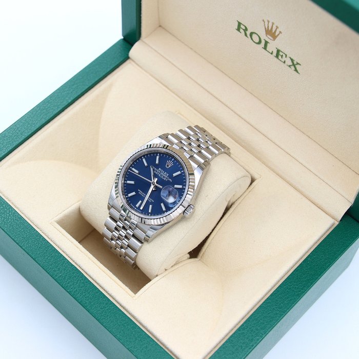 Rolex - Oyster Perpetual Datejust 36 'Blue Dial' - 126234 - Unisex - 2011-nu