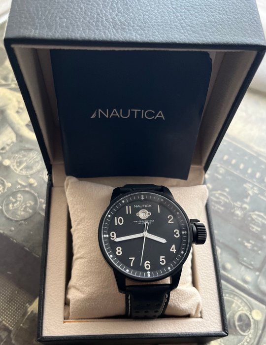 Nautica - Ingen mindstepris - BFC - 46 mm - Quartz - Mænd - 2011-nu