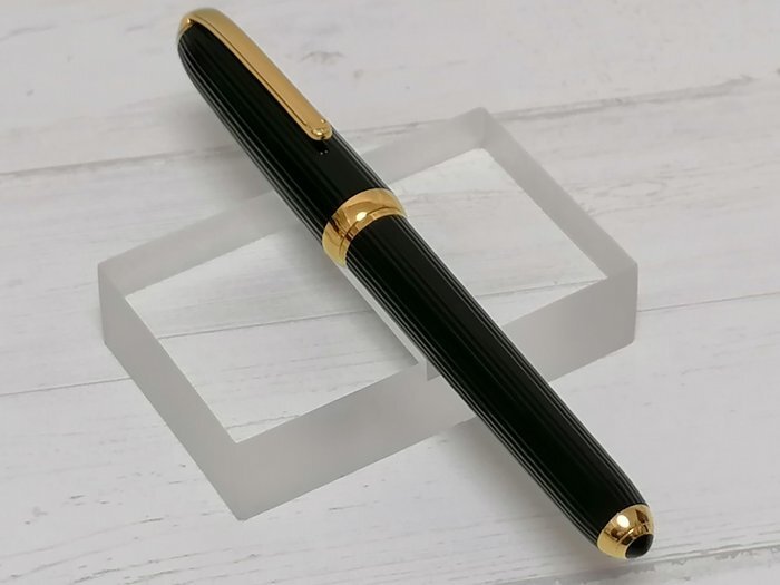 Cartier - Roadster  de Cartier - Rollerpen