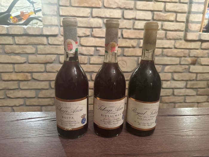 Royal Tokaji, Aszú 5 Puttonyos: 1990 Bojta  1991 Birsalmás  1995 Birsalmás - Tokaj 5 Puttonyos - 3 Jennies (0,5 L)