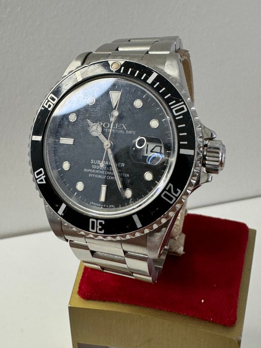 Rolex - Submariner - 16800-0 - Unisex - 1980-1989