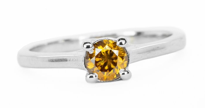 Ingen mindstepris - Ring - 18 kraat Hvidguld -  050ct tw Diamant (Naturfarvet) - F Levende gullig orange