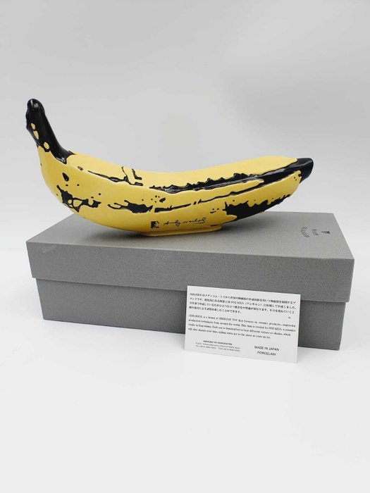 Andy Warhol (1928-1987) - Medicom Toy X Andy Warhol Ceramique "Banana"