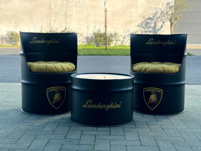 Rob VanMore - Automobilia Lamborghini Barrel saloon set