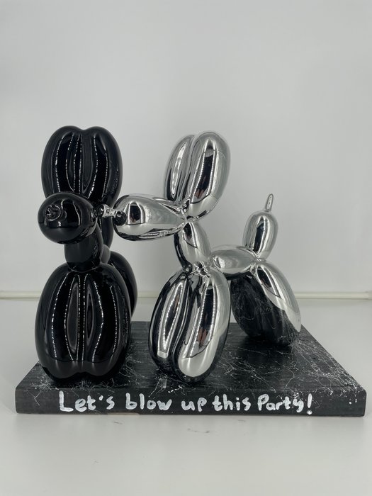 balloon dog - Balloon Dogs- Silver and Black