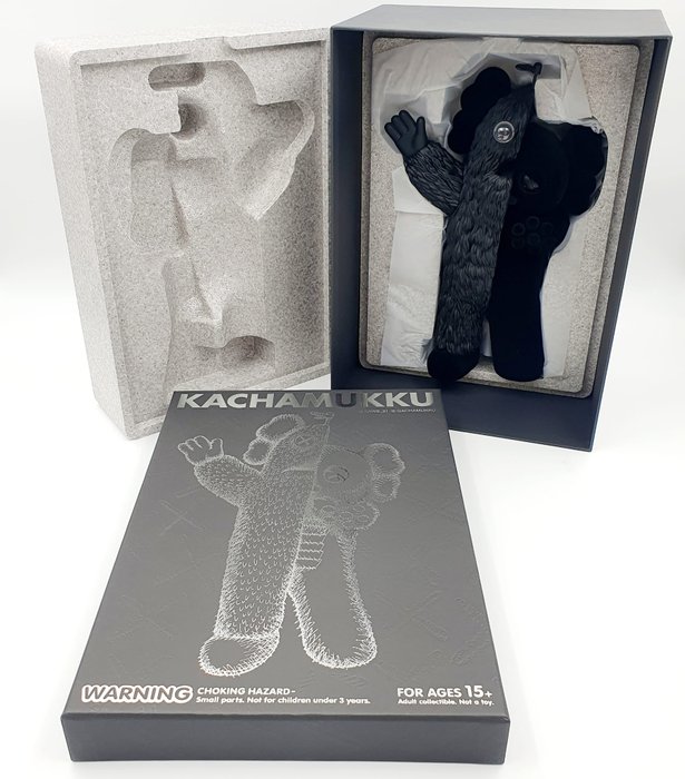 Kaws (1974) - Kaws x Kachamukku Black Grey Edition 2021