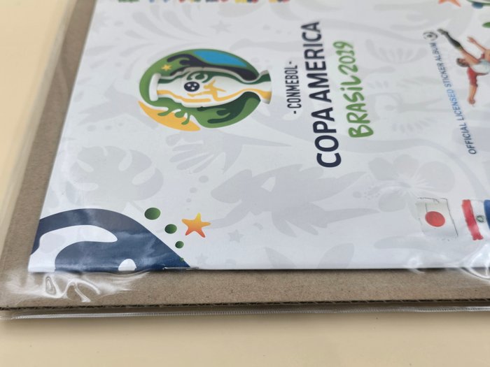 Panini - Copa America Brasil 2019 - 1 Empty album + complete loose sticker set