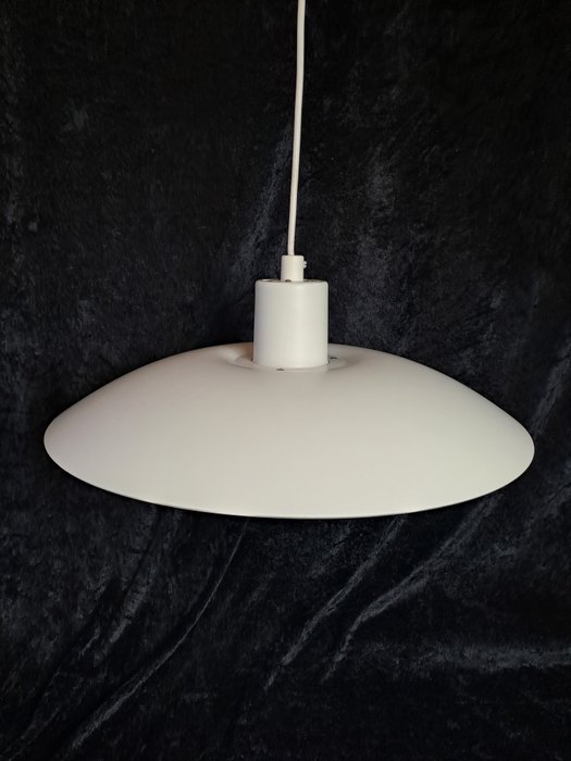 Louis Poulsen PH4 - Poul Henningsen - Loftslampe - PH 4/3 - Aluminium - Designer lampe