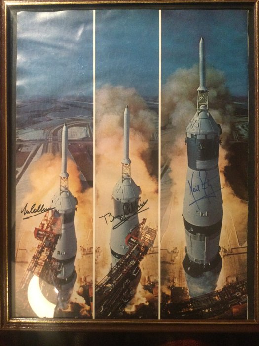 Dokument - Neil Armstrong Buzz Aldrin Michael Collins - Apollo 11 crew hand signed Armstrong, Aldrin and Collins - 1969